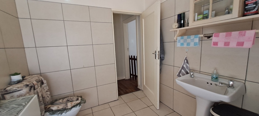 7 Bedroom Property for Sale in Bethlehem Free State